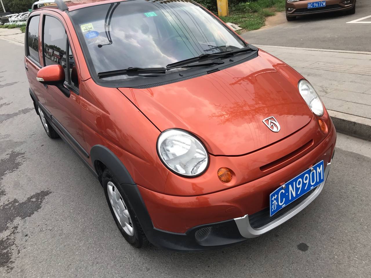 2019-8-16 06:08|显示全部楼层|阅读模式   14年一手私家代步车乐驰