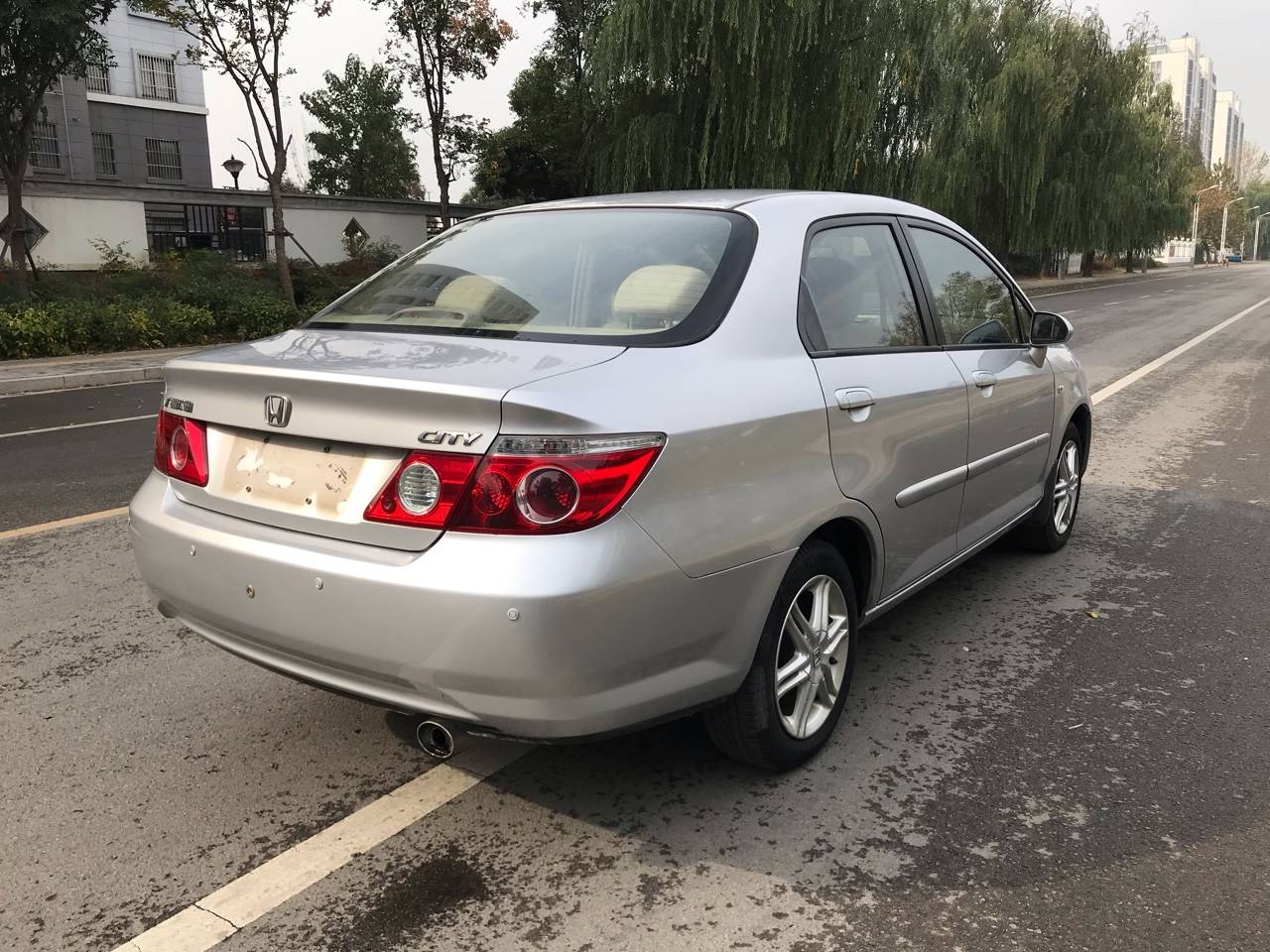 出售08年本田思迪